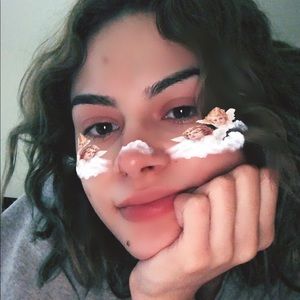 Meet your Posher, Celines